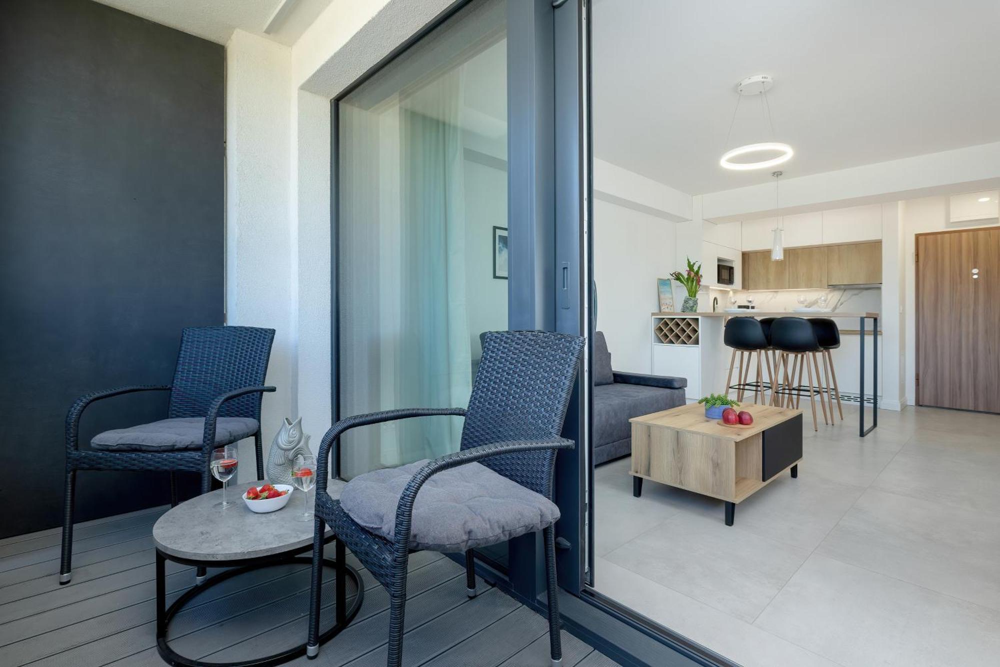 Prestizowe Apartamenty Natural Darlowko By Noclegi Renters Darlowo Exterior photo