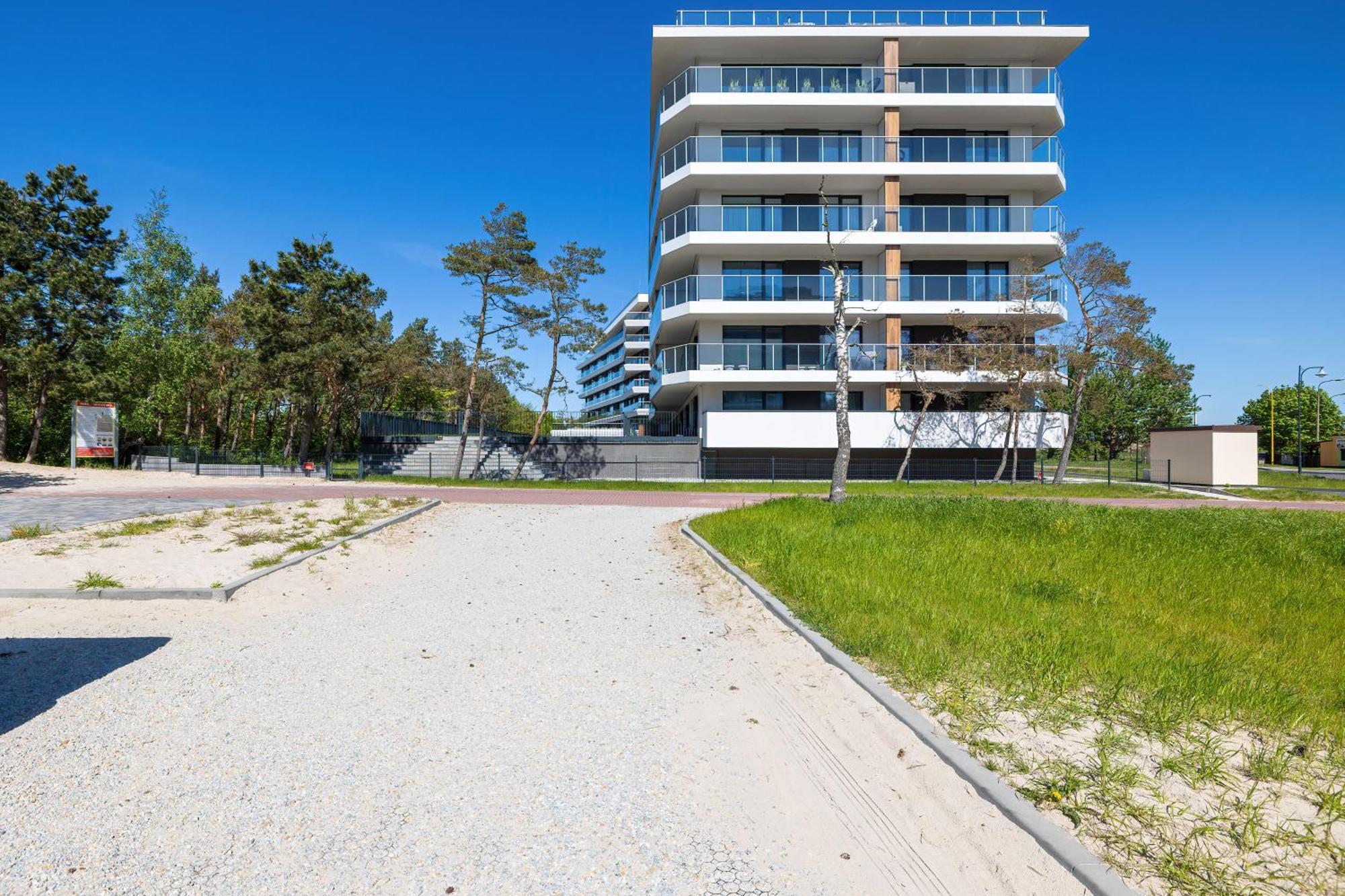 Prestizowe Apartamenty Natural Darlowko By Noclegi Renters Darlowo Exterior photo